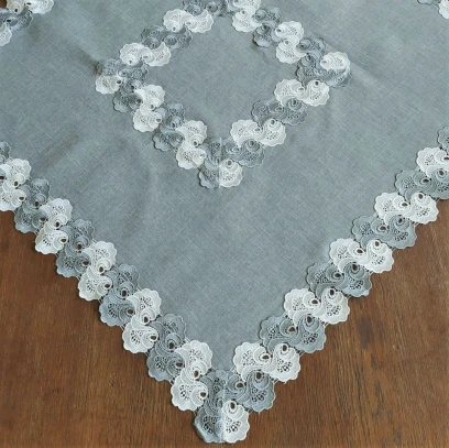 Serweta 85x85 w kolorze popielatym z gipiurą
