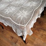 Obrus szydełkowy 100x145 w kolorze beżowym
