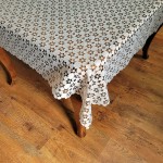 Obrus ażurowy 110x160 w kolorze popielatym